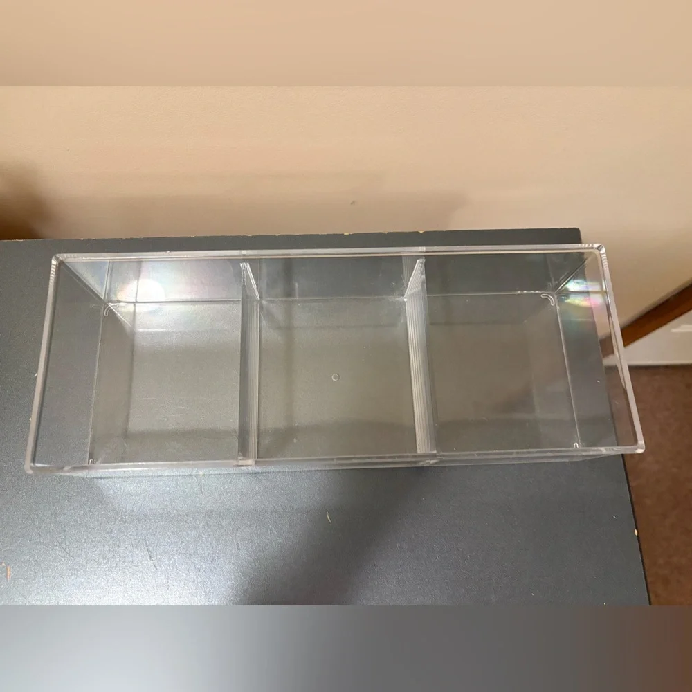 Clear Plastic Organizer
